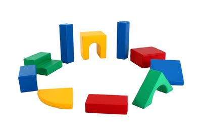 Low-profile soft play layout for a quiet corner
