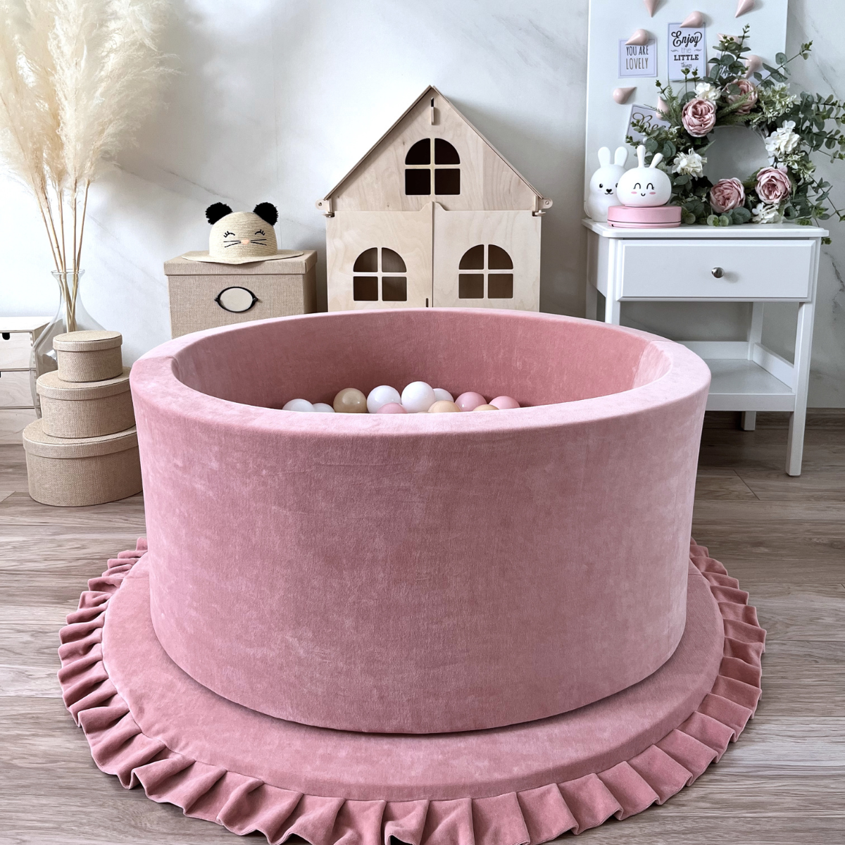 Velvet Baby Ball Pit with Balls in Pink