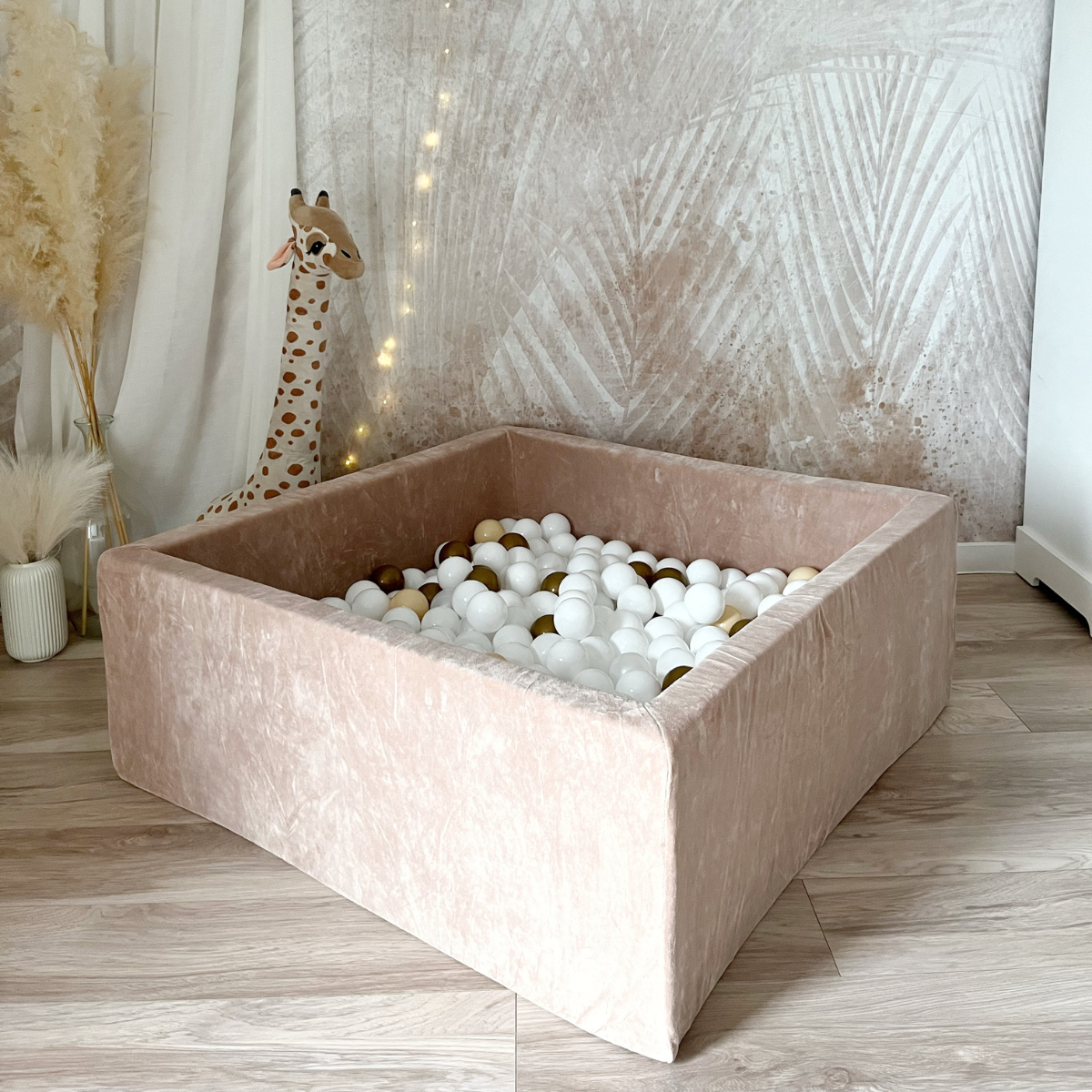 Velvet Square Ball Pit 106 x 106 x 40cm with Balls in Beige